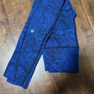 Lulu size 4 high waist leggings